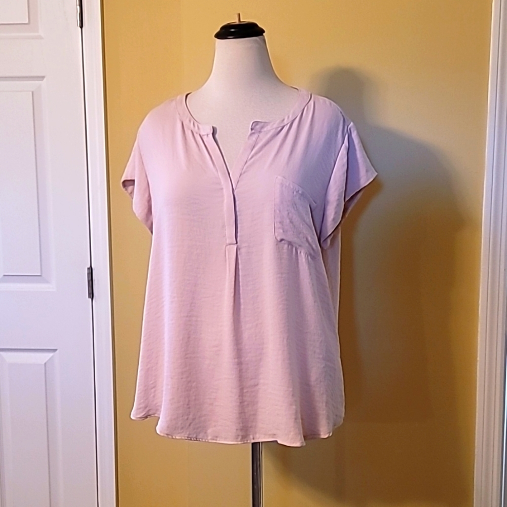 Liz Claiborne Light Pink Top